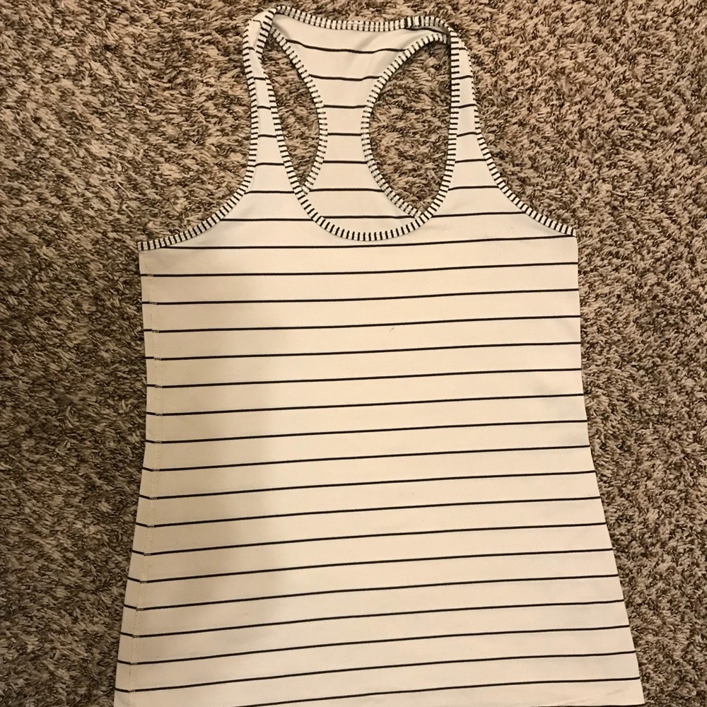 Lululemon cool racer back size 10.